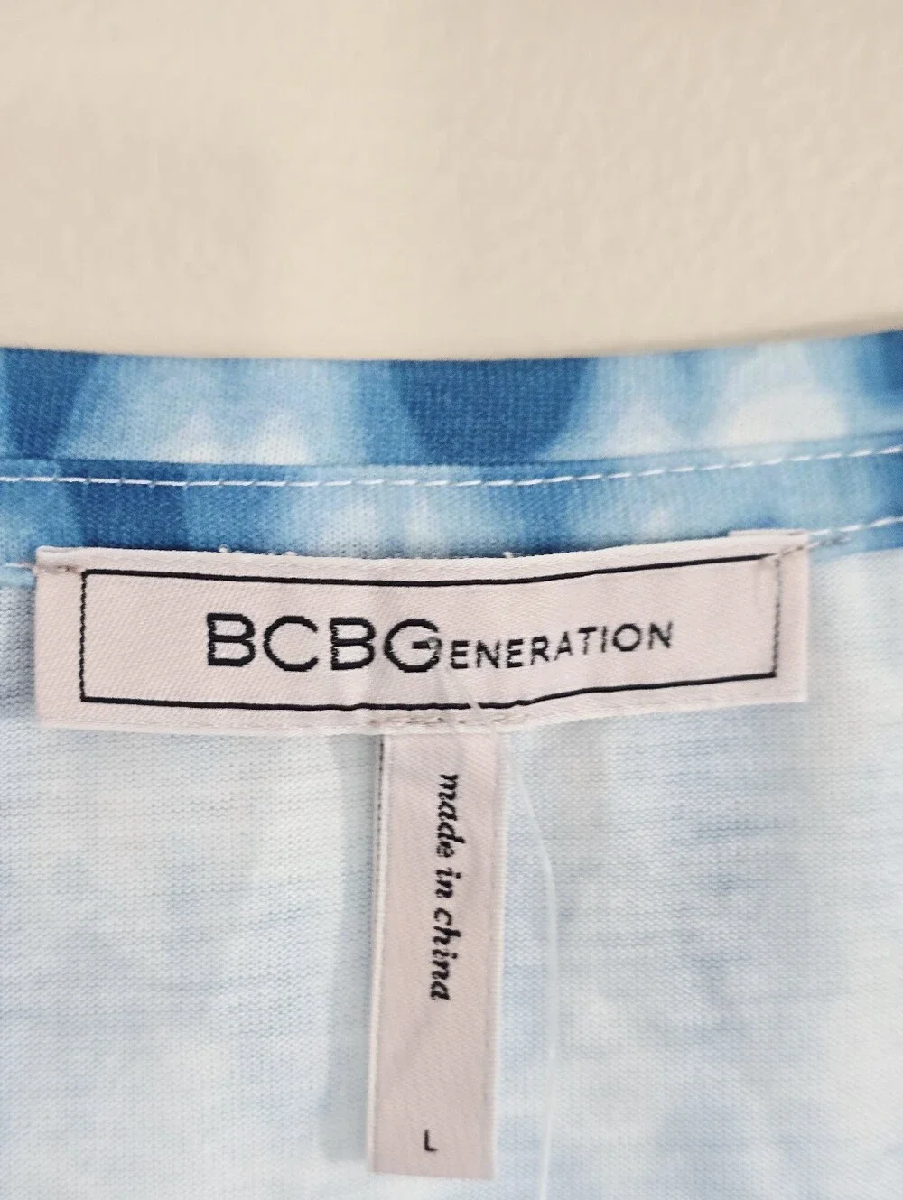 BCBGeneration Blue Tie-Dye V-Neck Drawstring Tee - Picture 6 of 8